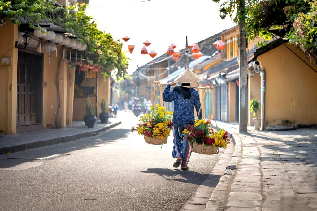 Tonkin Vietnam Travel: Agence Francophone au Vietnam Voyage Vietnam Avec Chauffeur Privé